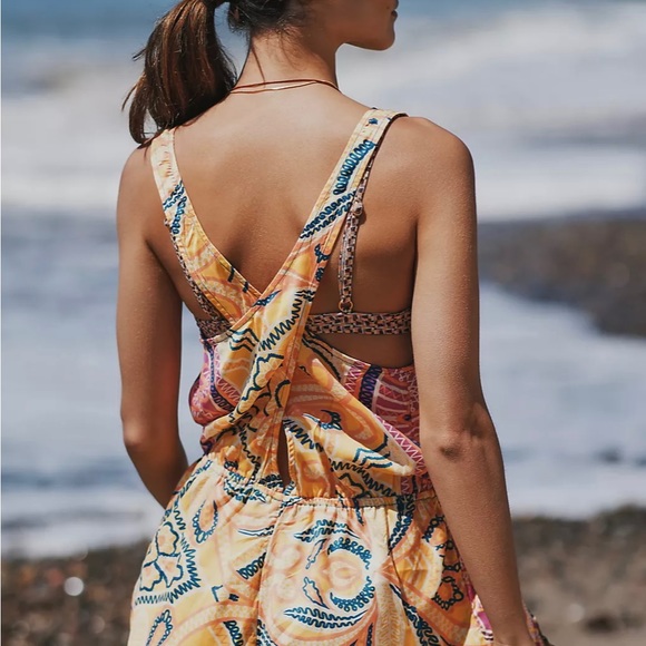 COPY - Anhro NWT Orange Romper - Picture 3 of 6